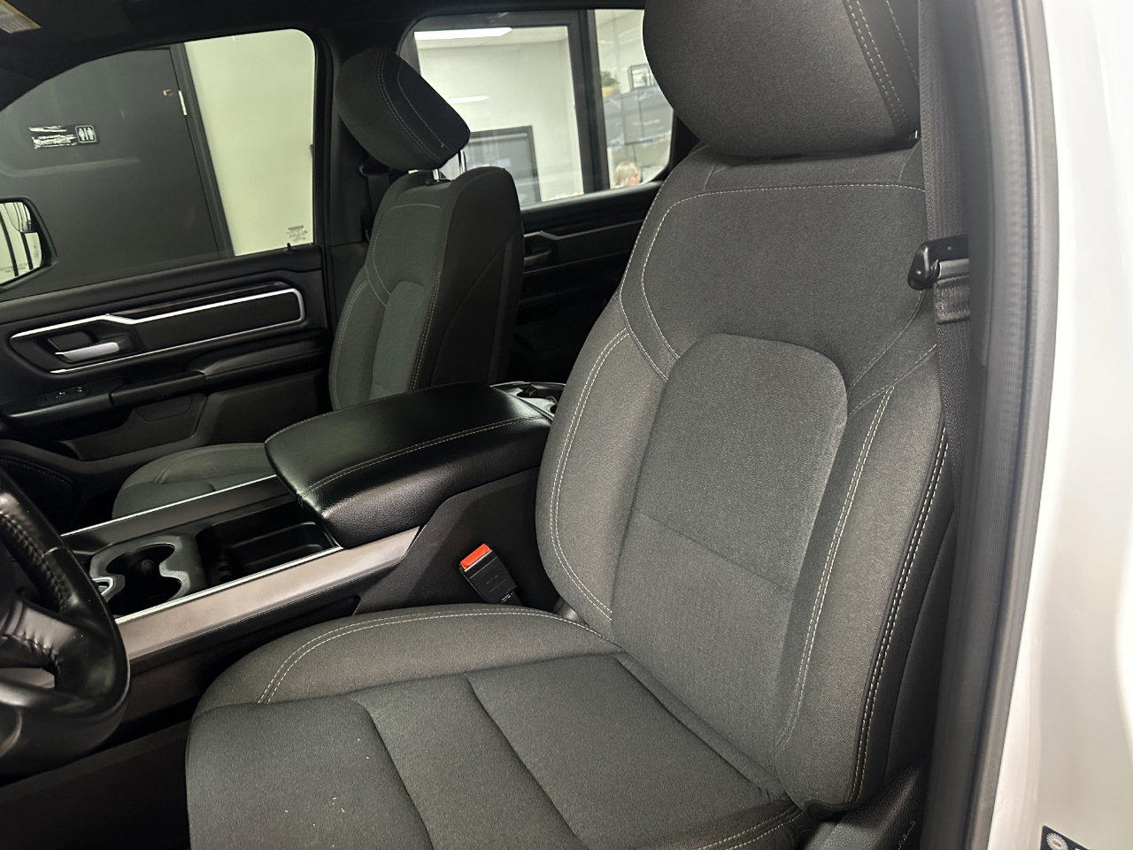 Used 2021 RAM 1500 Big Horn image 44