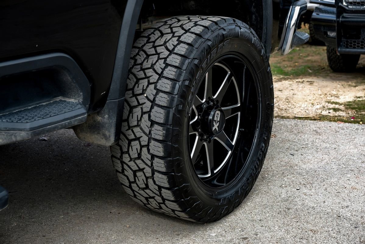 Used 2020 Chevrolet Silverado 2500 LTZ w/ LTZ Texas Edition image 56