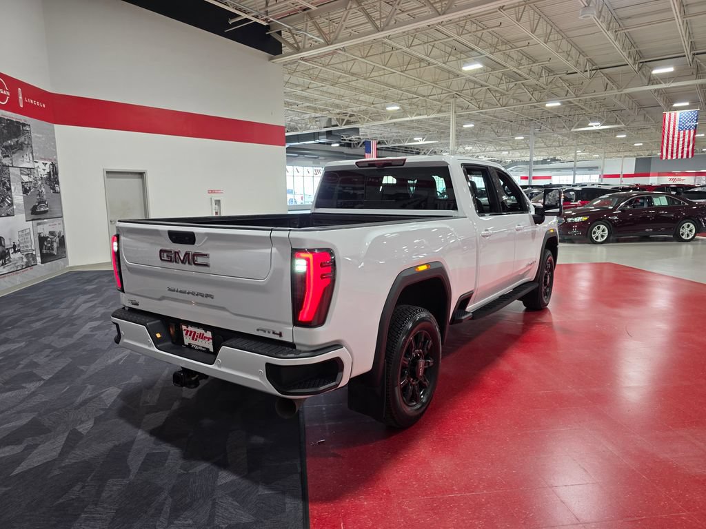 Certified 2024 GMC Sierra 3500 AT4 w/ Technology Package AWD/4WD image 4