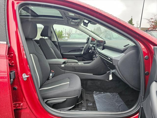 New 2025 Hyundai Sonata SEL FWD image 10