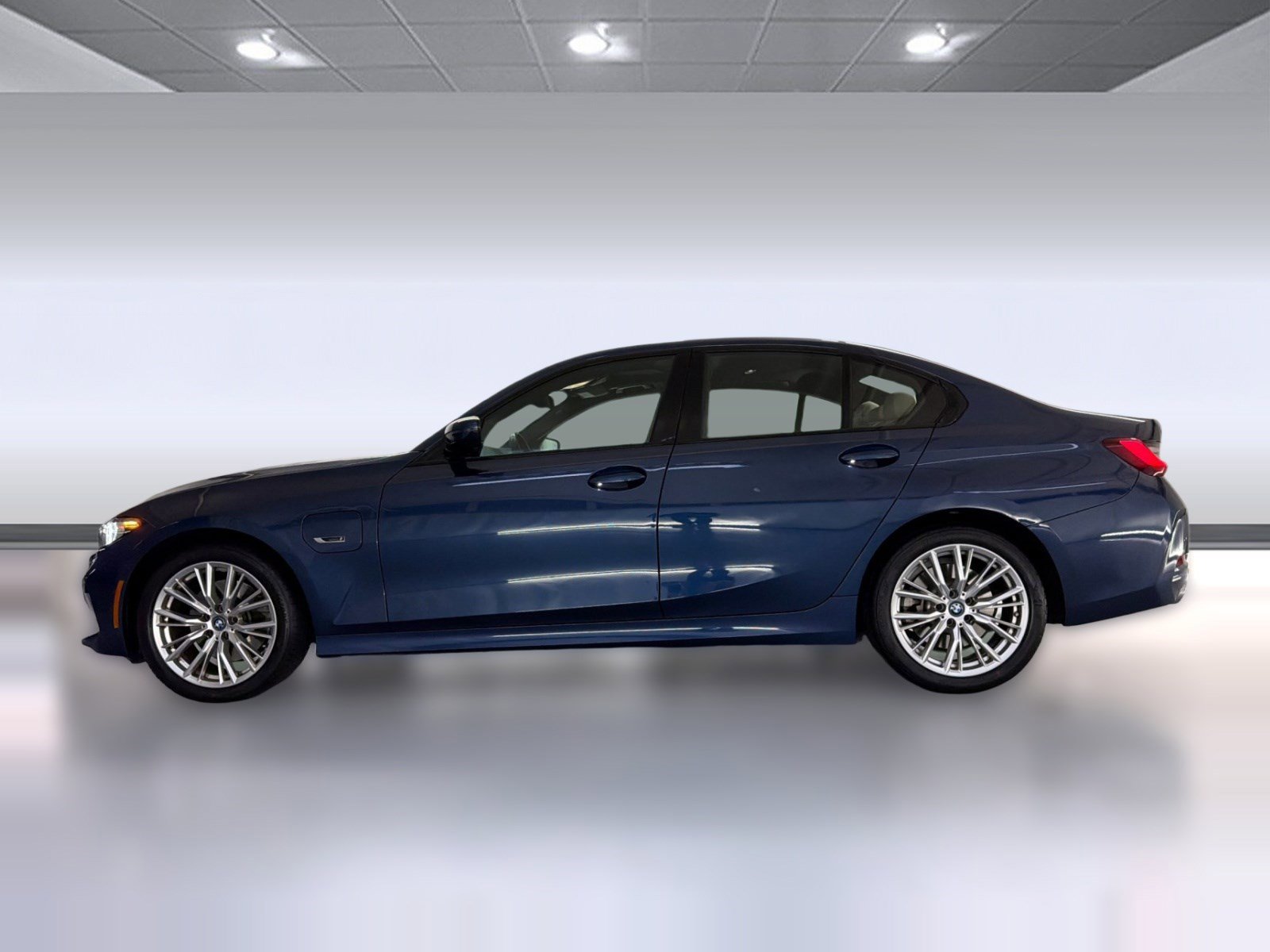 Certified 2023 BMW 330e w/ Driving Assistance Package image 2