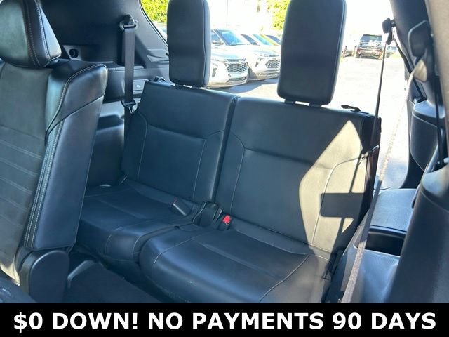 Used 2024 Mitsubishi Outlander SE Black Edition FWD image 16