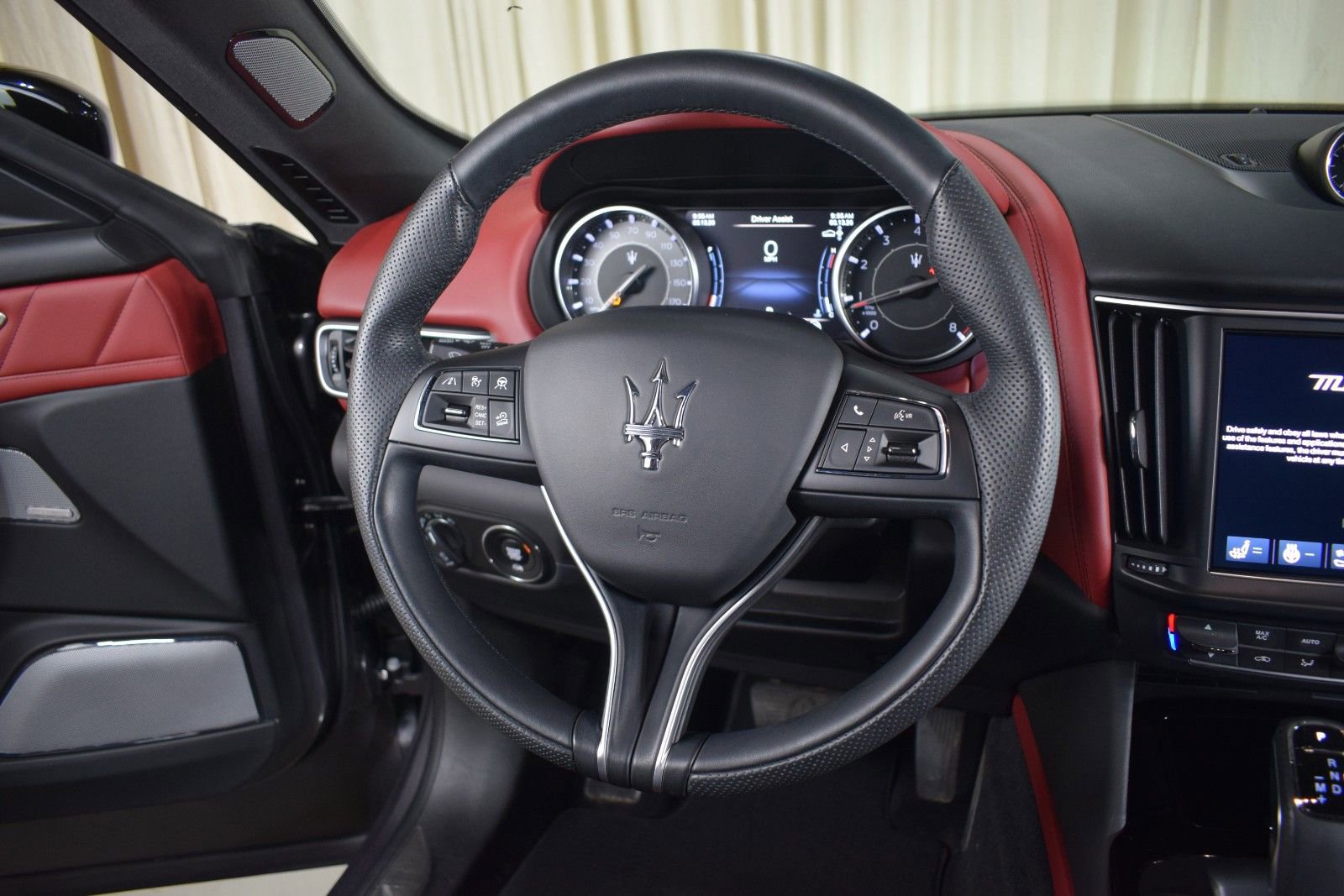 Used 2022 Maserati Levante Modena image 26