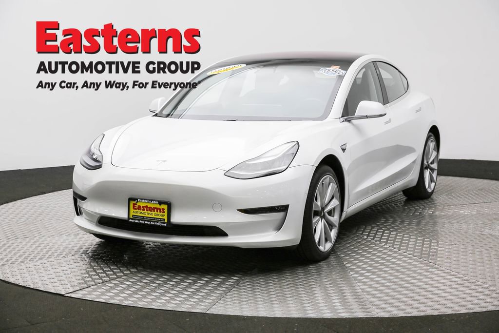 Used 2018 Tesla Model 3 Long Range video 1