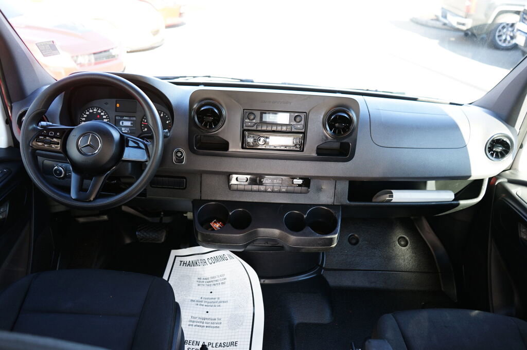 Used 2019 Mercedes-Benz Sprinter 144 image 9