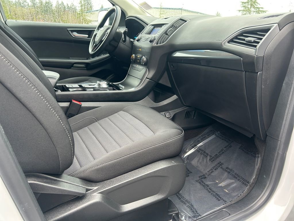 Used 2019 Ford Edge SE w/ SE Fleet Driver's Package image 26