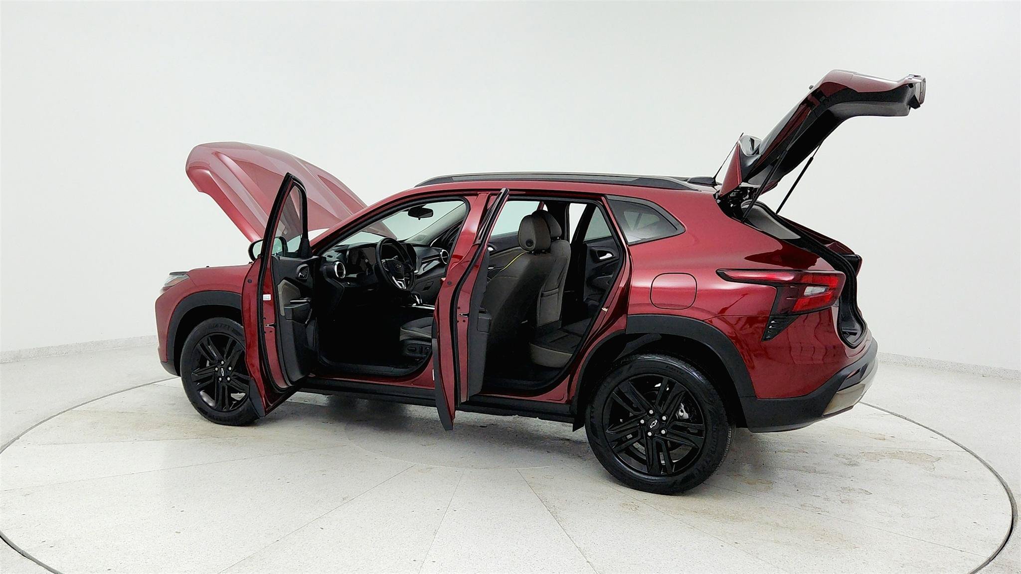 Used 2024 Chevrolet Trax ACTIV w/ Driver Confidence Package FWD image 28