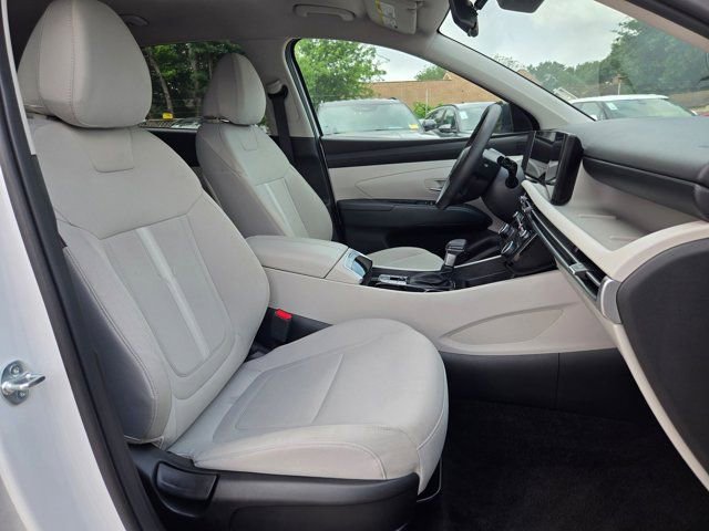 Used 2025 Hyundai Tucson SEL FWD image 29
