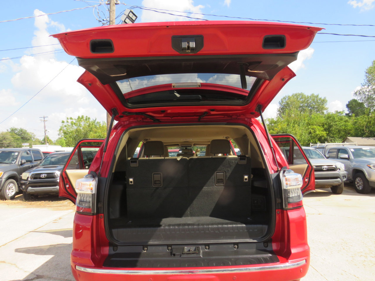 Used 2015 Toyota 4Runner Limited image 33