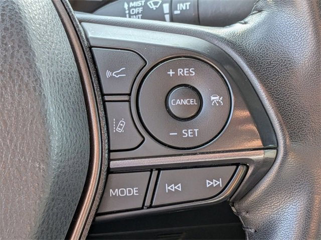 Used 2024 Toyota Camry SE image 20