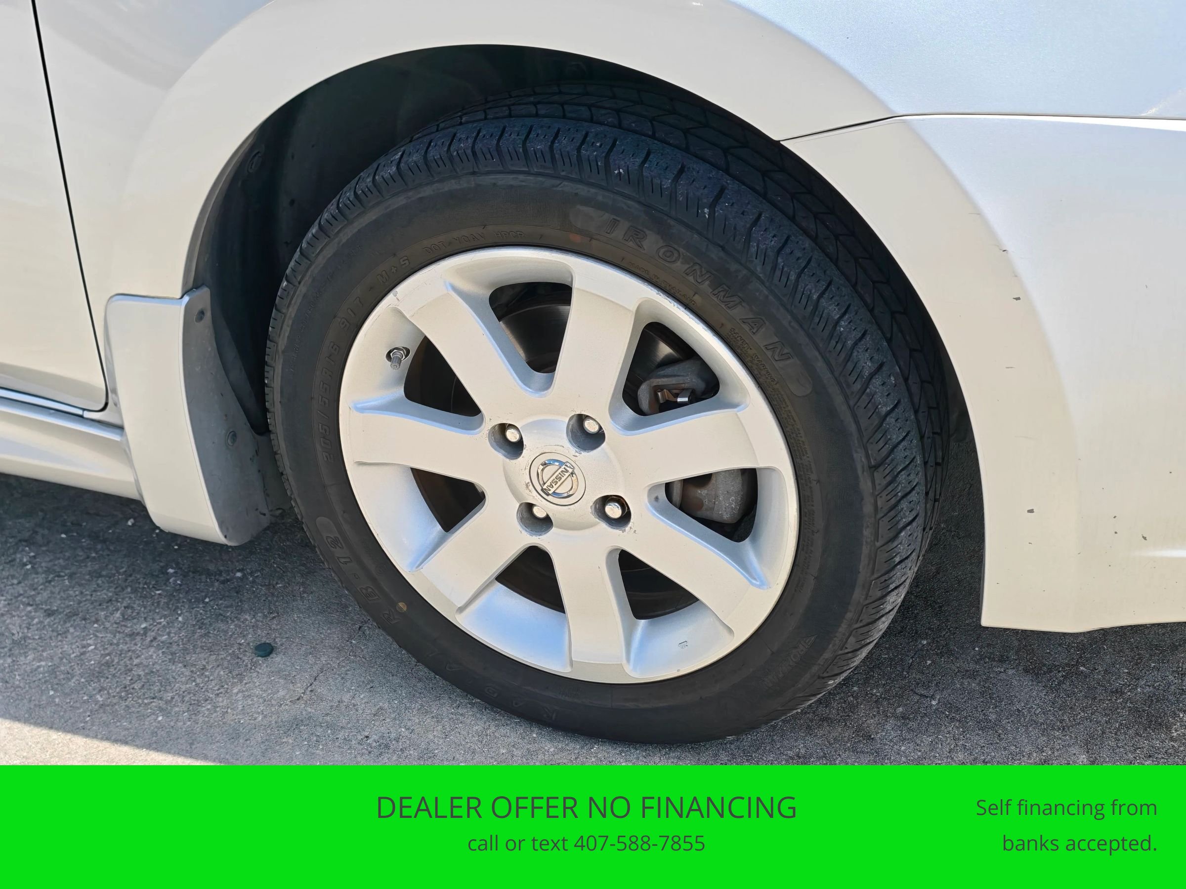 Used 2012 Nissan Sentra 2.0 SR FWD image 25