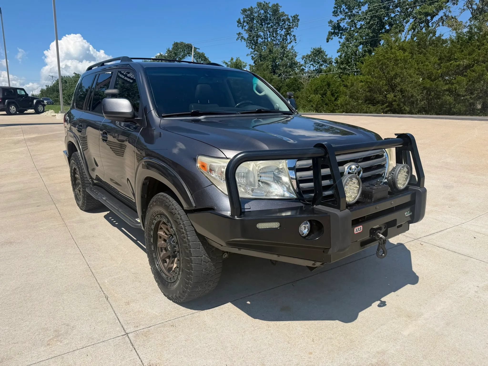 Used 2011 Toyota Land Cruiser w/ Upgrade Pkg AWD/4WD image 3