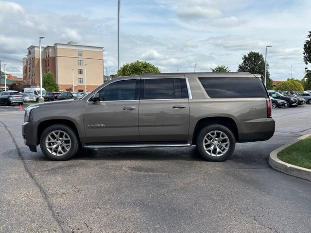 Used 2016 GMC Yukon XL SLT w/ Open Road Package AWD/4WD image 5