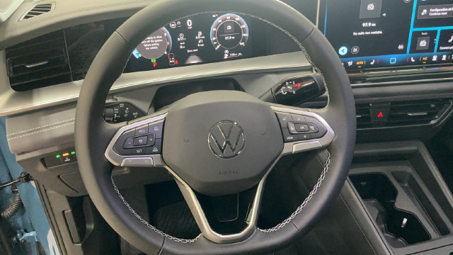 New 2026 Volkswagen Tiguan SE AWD/4WD image 16