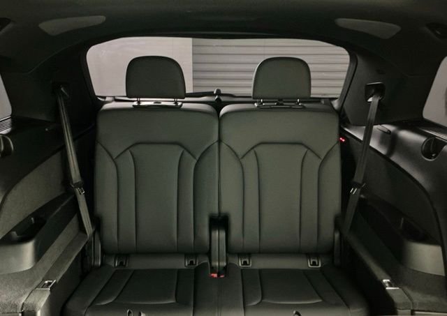 Used 2021 Audi Q7 3.0T Premium Plus AWD/4WD image 24