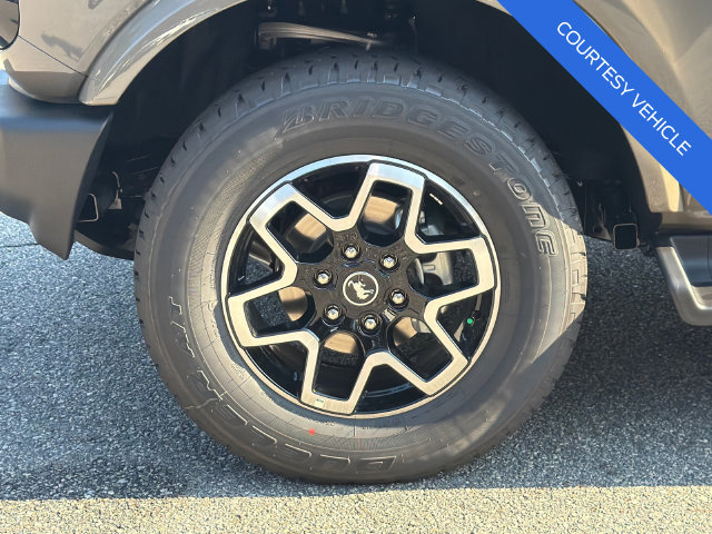 New 2026 Ford Bronco Outer Banks AWD/4WD image 11