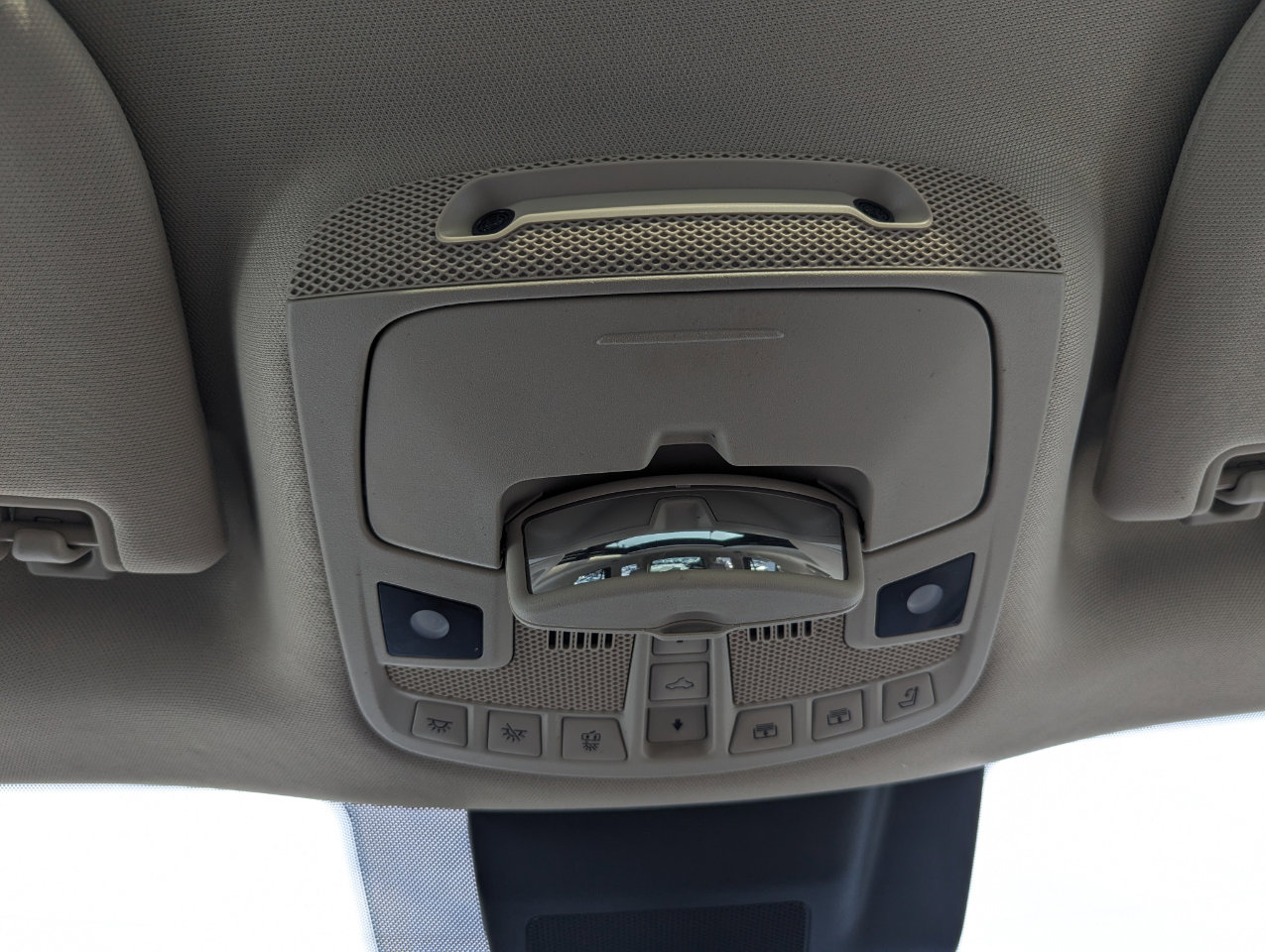 Used 2020 Lincoln Navigator L Reserve w/ Equipment Group 201A Reserve image 28