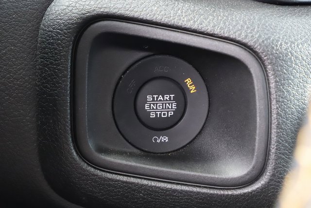 Used 2024 Jeep Gladiator Sport image 32