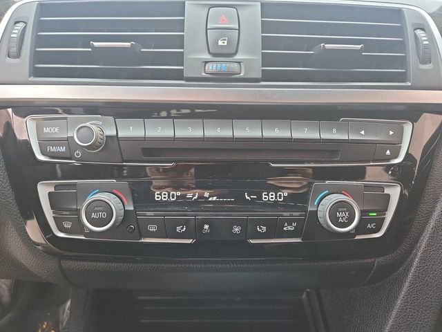 Used 2018 BMW 330e image 26