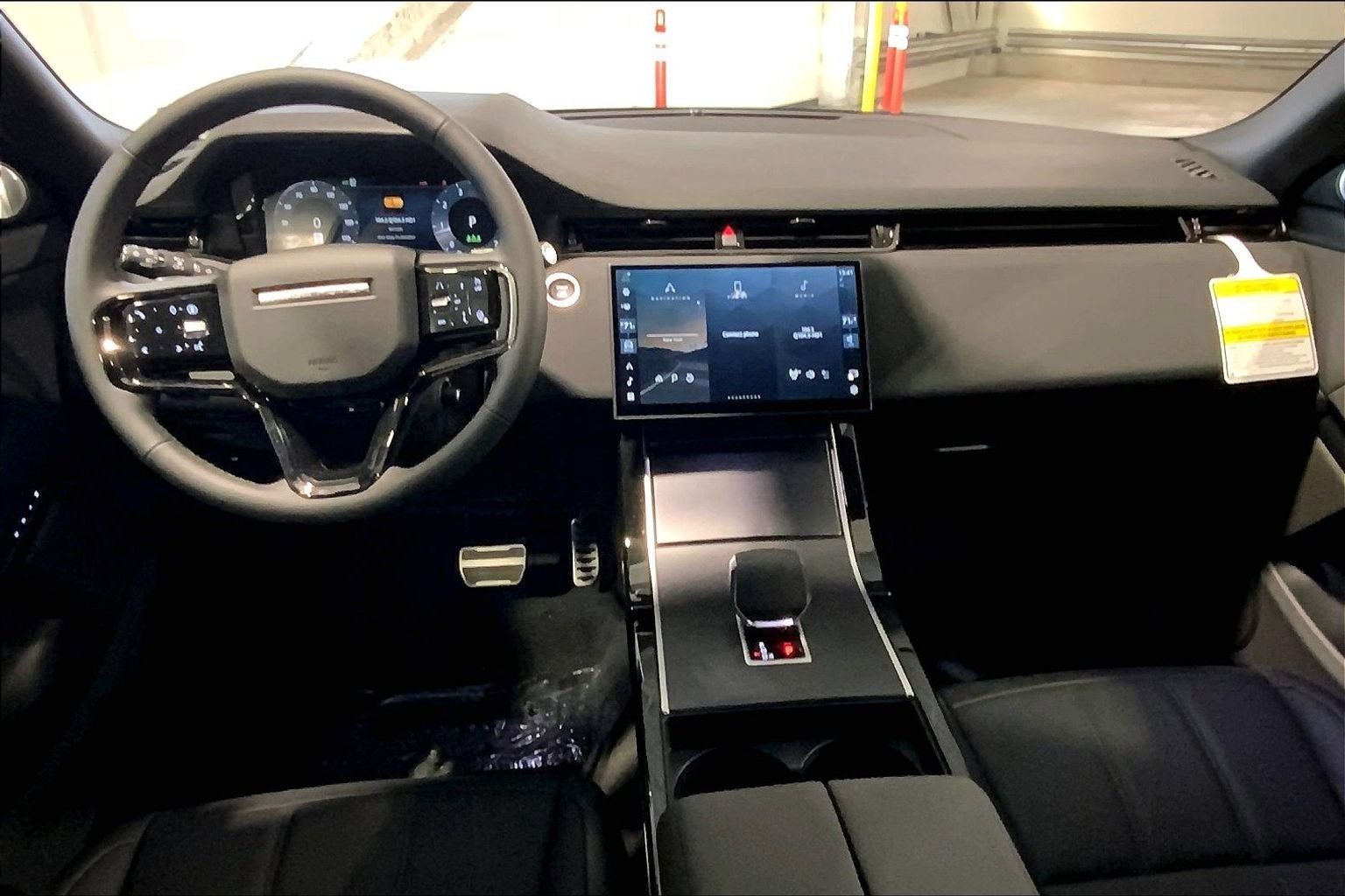 New 2026 Land Rover Range Rover Evoque Dynamic SE image 5
