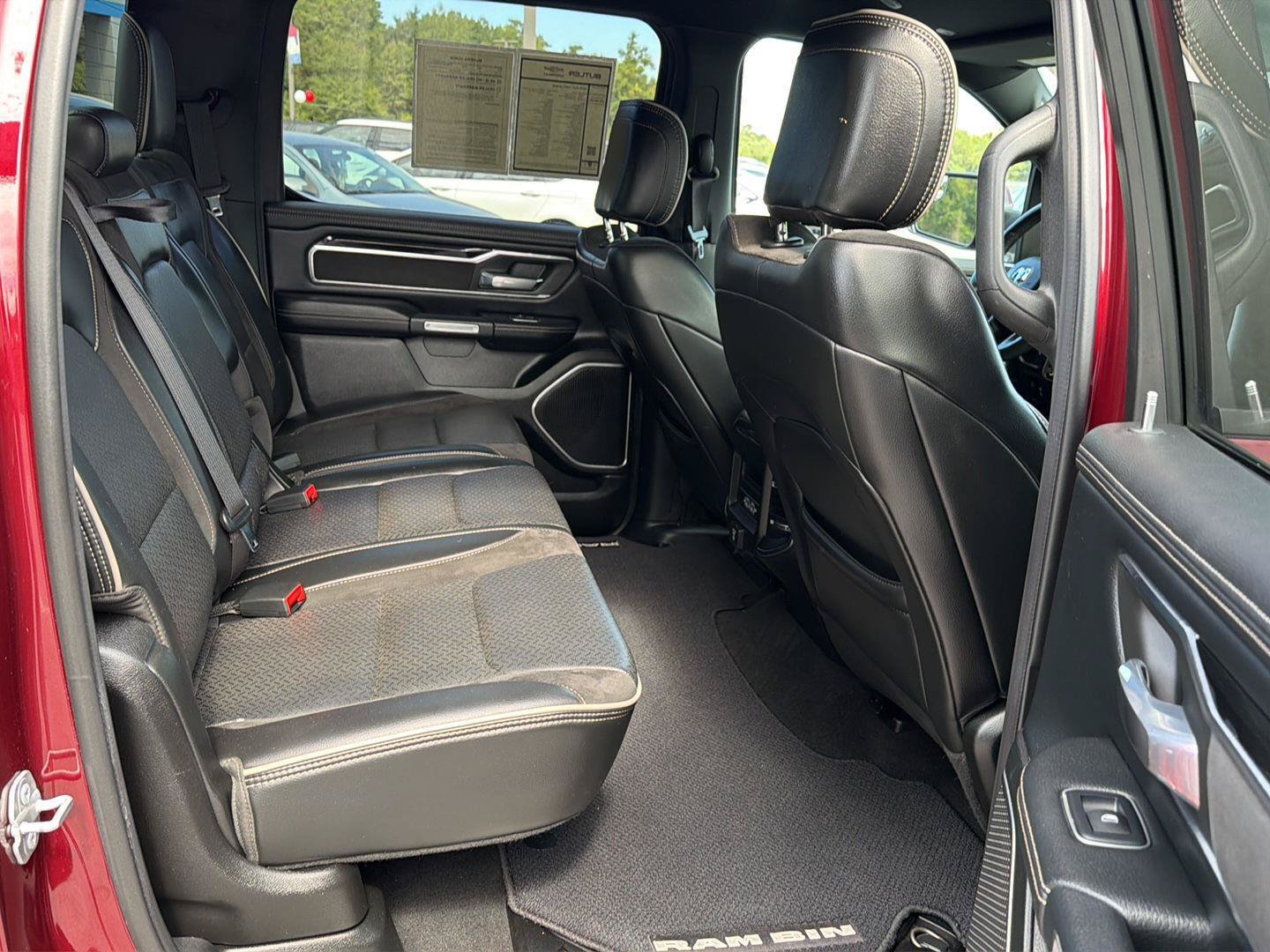 Used 2019 RAM 1500 Laramie w/ Sport Appearance Package AWD/4WD image 12