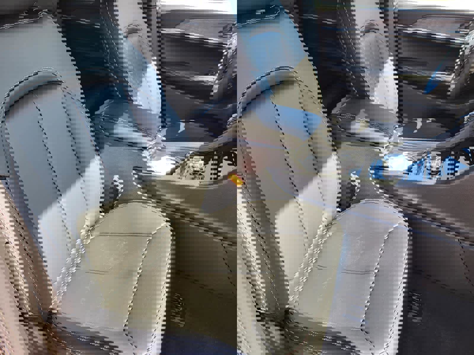 New 2025 Jeep Grand Cherokee L Limited w/ Black Appearance Package image 10