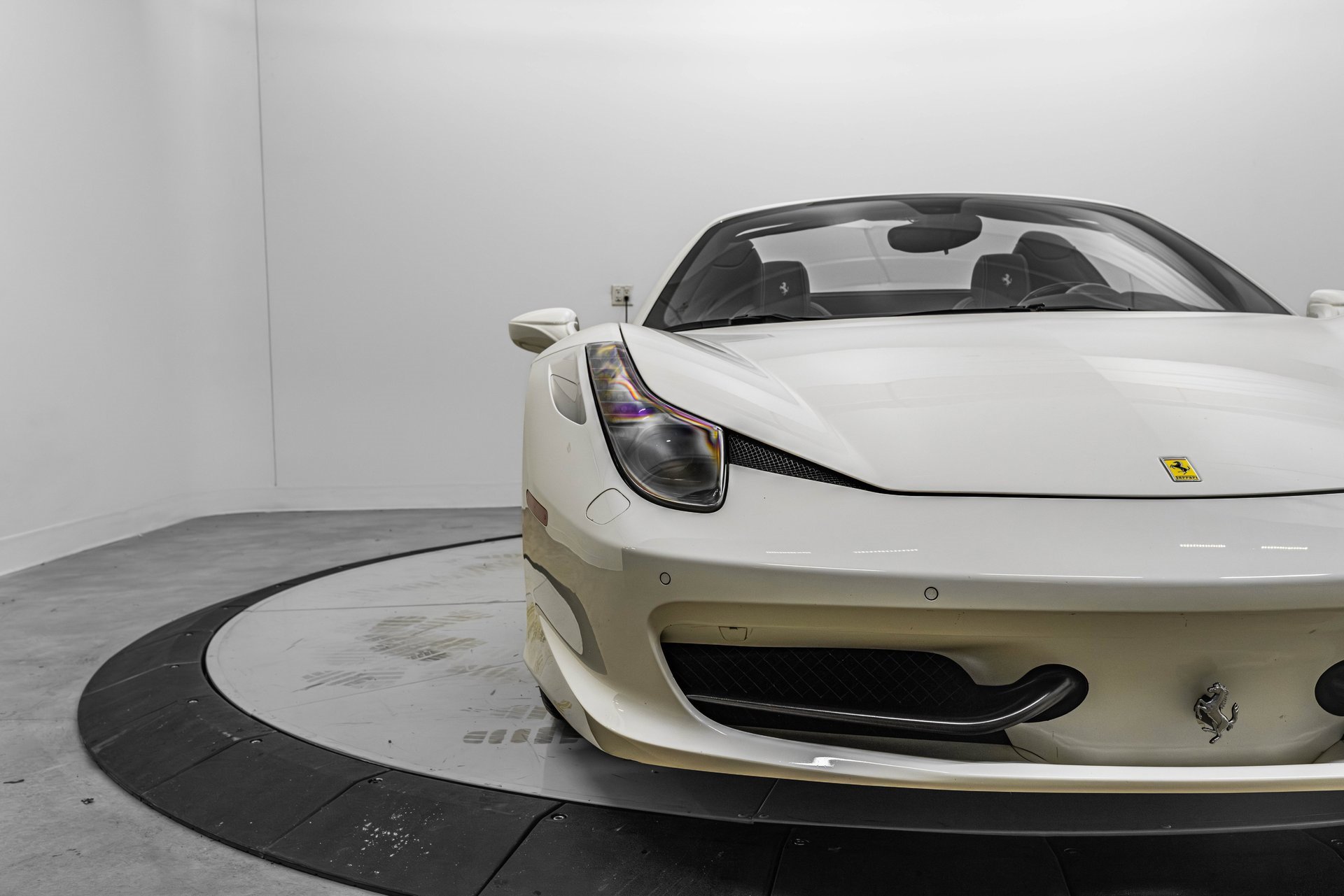 Certified 2014 Ferrari 458 Spider image 39