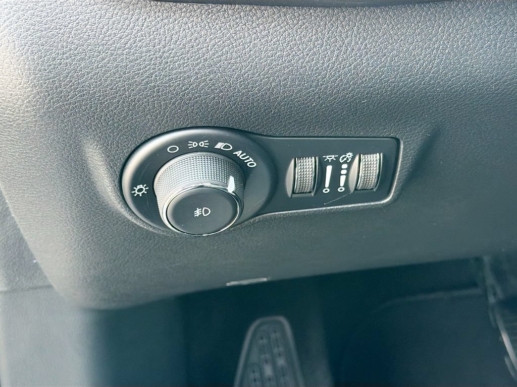New 2026 Jeep Compass Limited AWD/4WD image 14