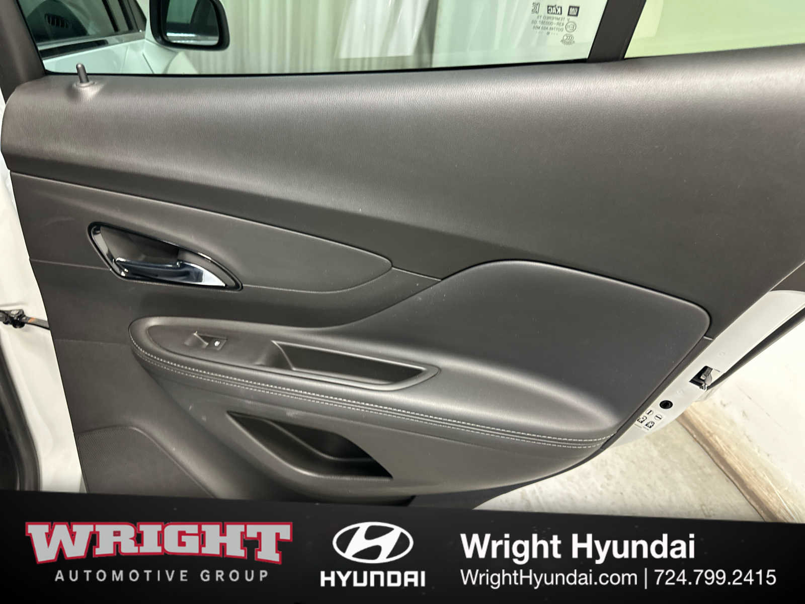 Used 2020 Buick Encore Preferred image 15