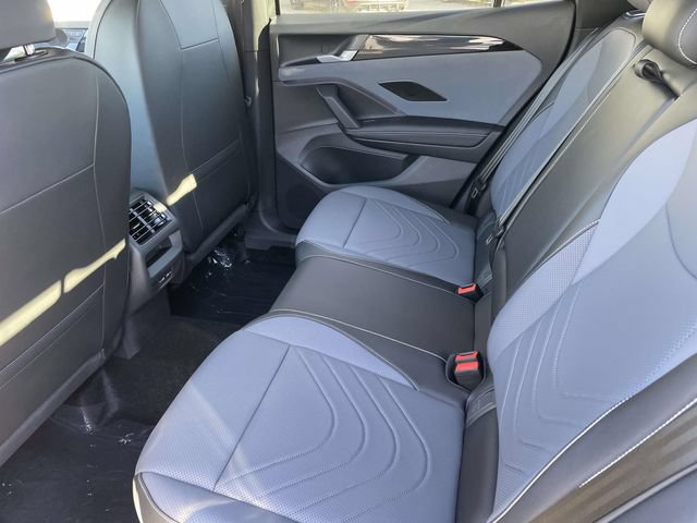 New 2026 Volkswagen Tiguan SE R-Line FWD image 24