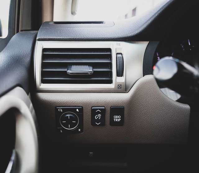 Used 2013 Lexus GX 460 image 14