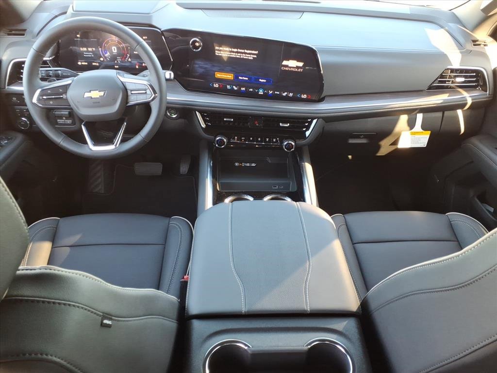 New 2026 Chevrolet Suburban Premier image 16