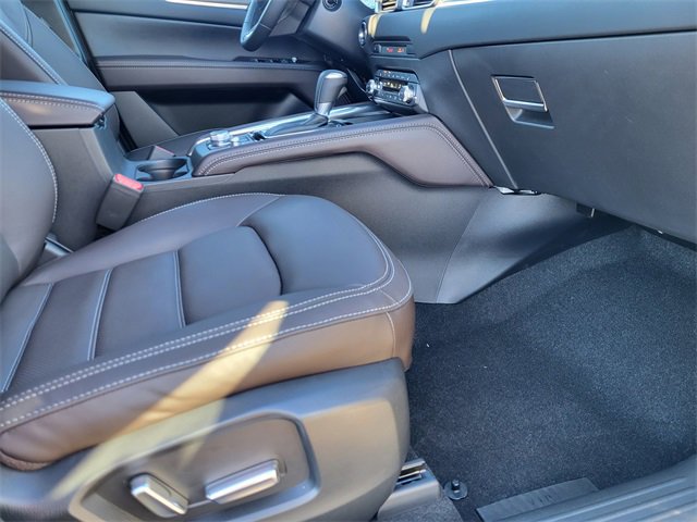 New 2025 MAZDA CX-5 Signature image 17