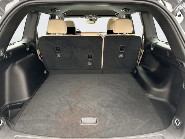 Used 2023 Jeep Grand Cherokee Limited w/ Rear Seat Video Group I image 19