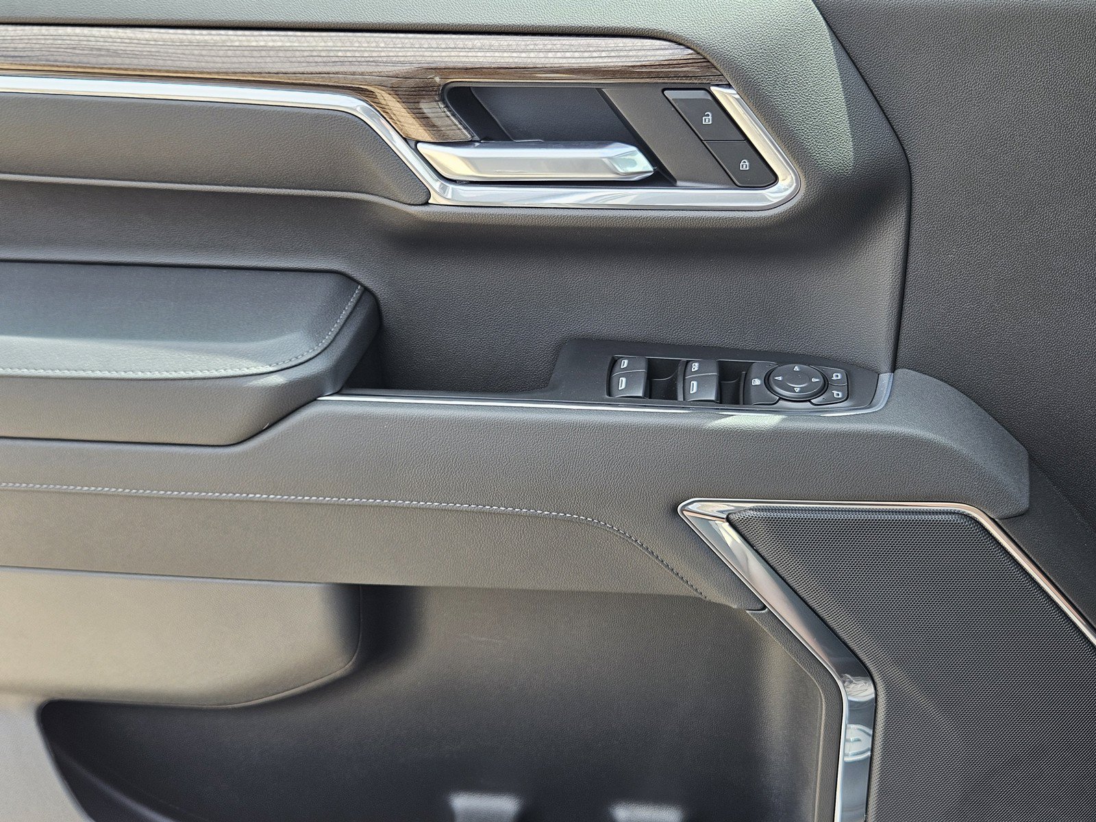 New 2026 Chevrolet Silverado 1500 LT RWD image 16