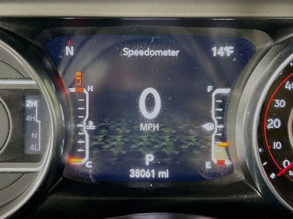 Used 2021 Jeep Gladiator Rubicon w/ Trailer Tow Package image 13