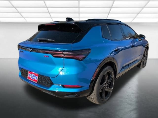 New 2026 Chevrolet Equinox EV RS FWD image 32