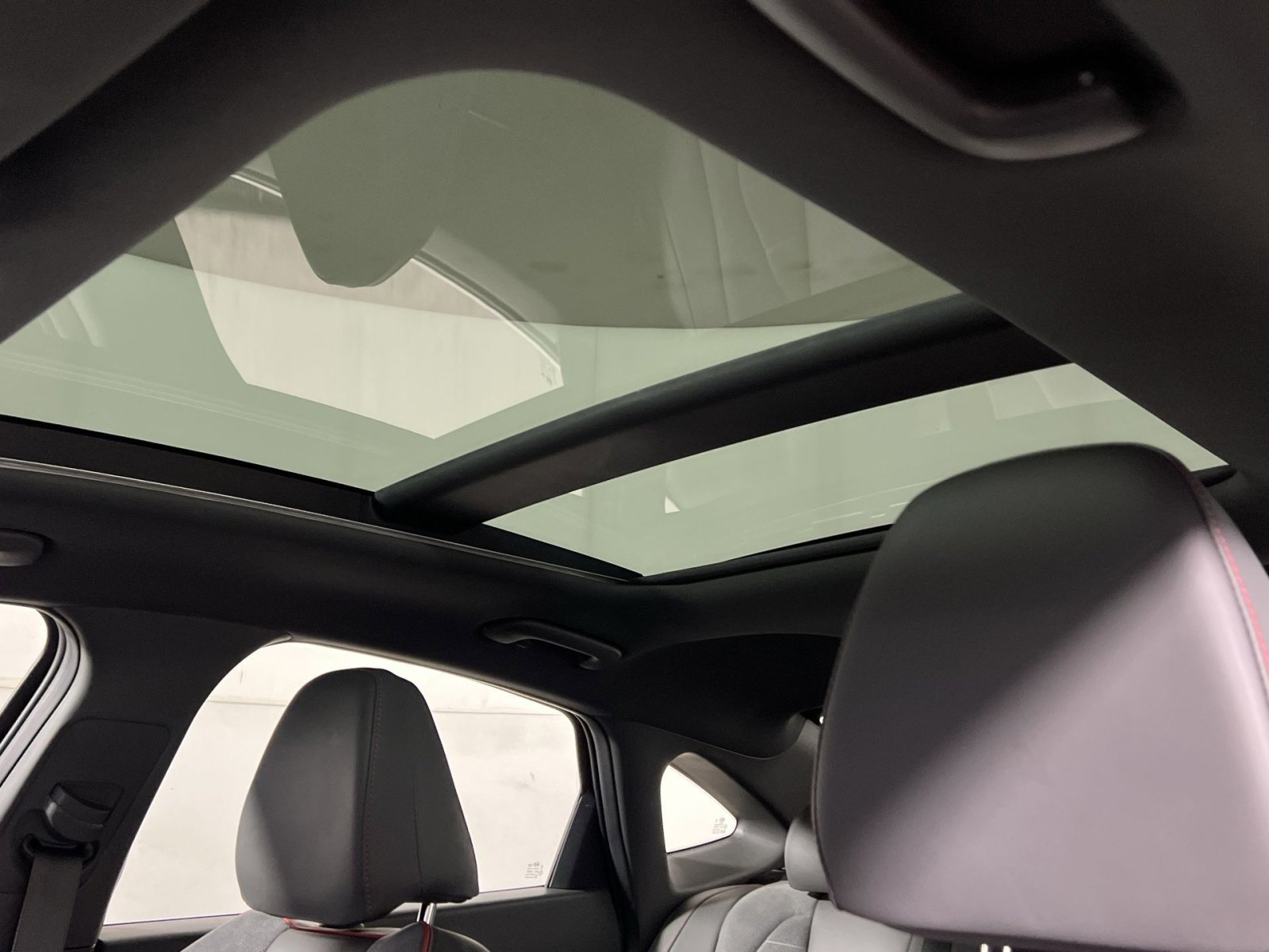 Used 2023 Hyundai Sonata N Line w/ Winter Weather Package image 22