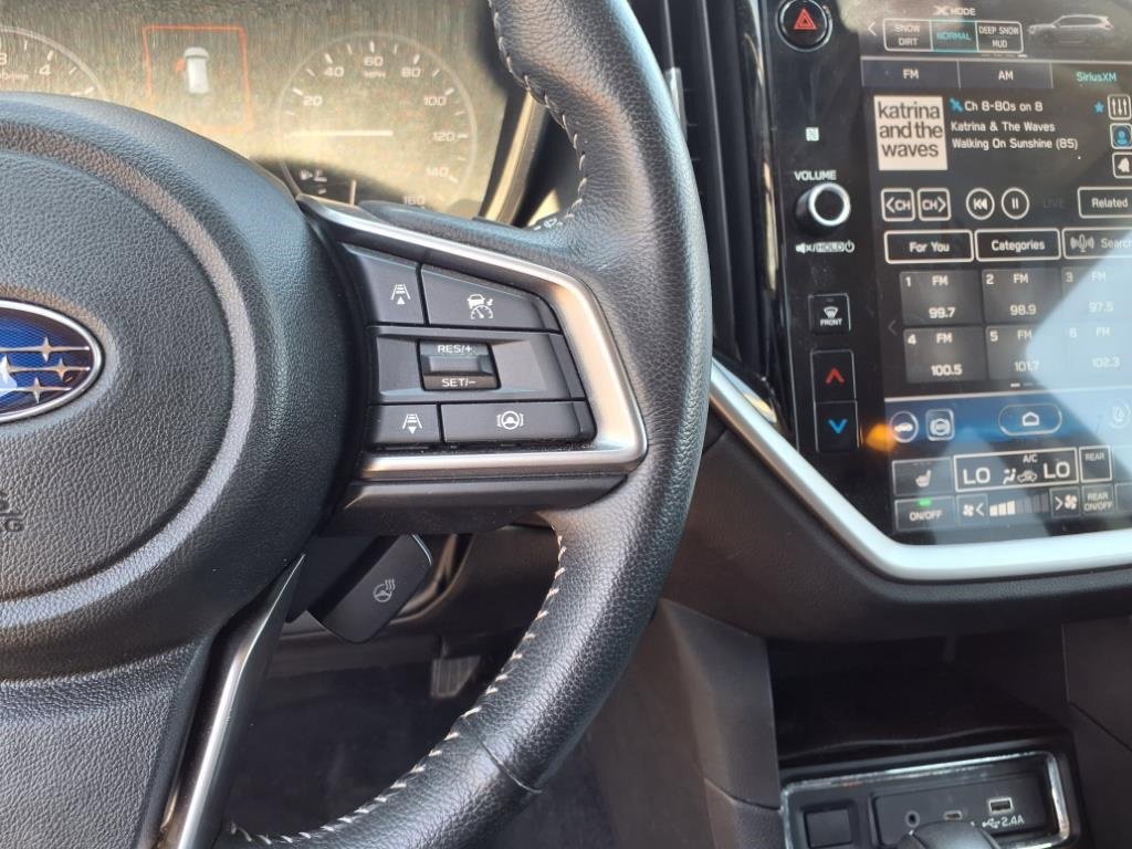 Used 2023 Subaru Ascent Limited image 10