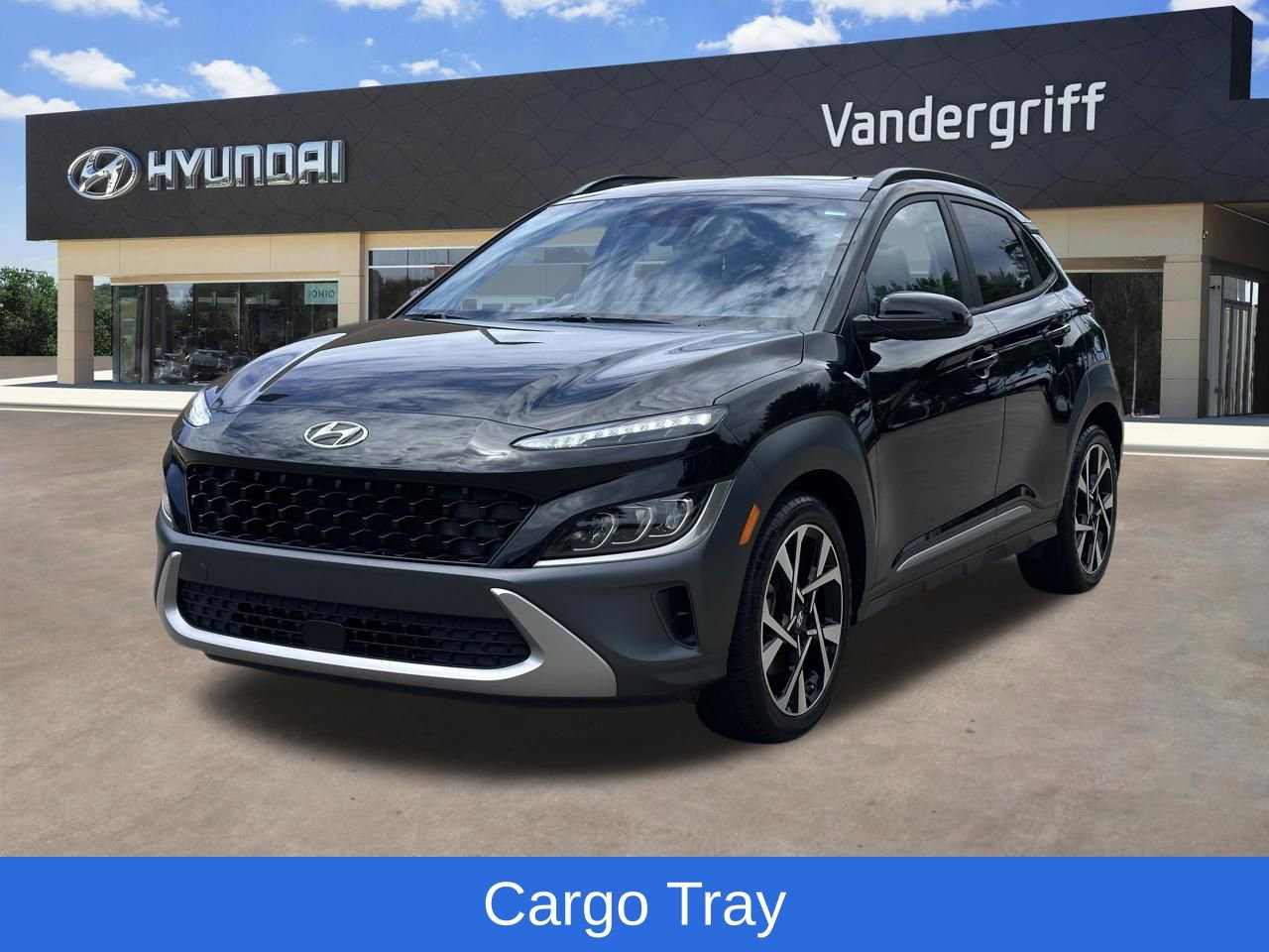 Used 2023 Hyundai Kona Limited w/ Cargo Package FWD image 4