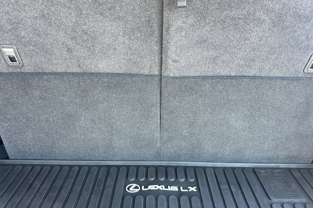 Used 2024 Lexus LX 600 F Sport AWD/4WD image 19