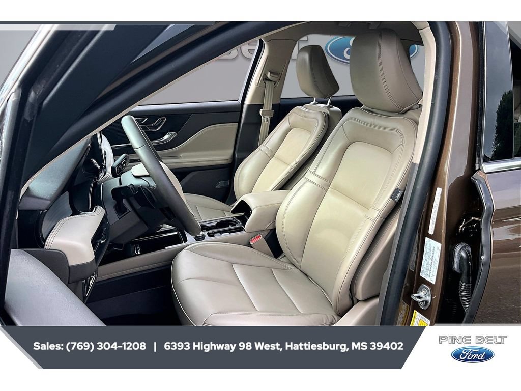 Used 2022 Lincoln Corsair FWD image 19