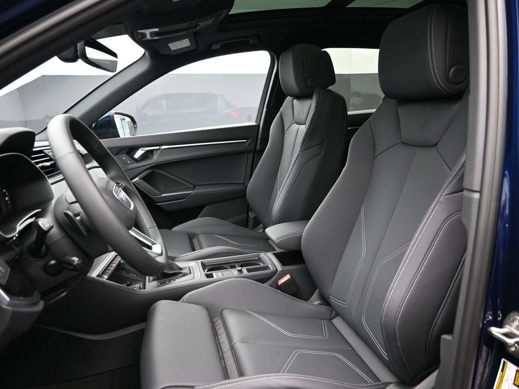 New 2025 Audi Q3 2.0T Premium image 8