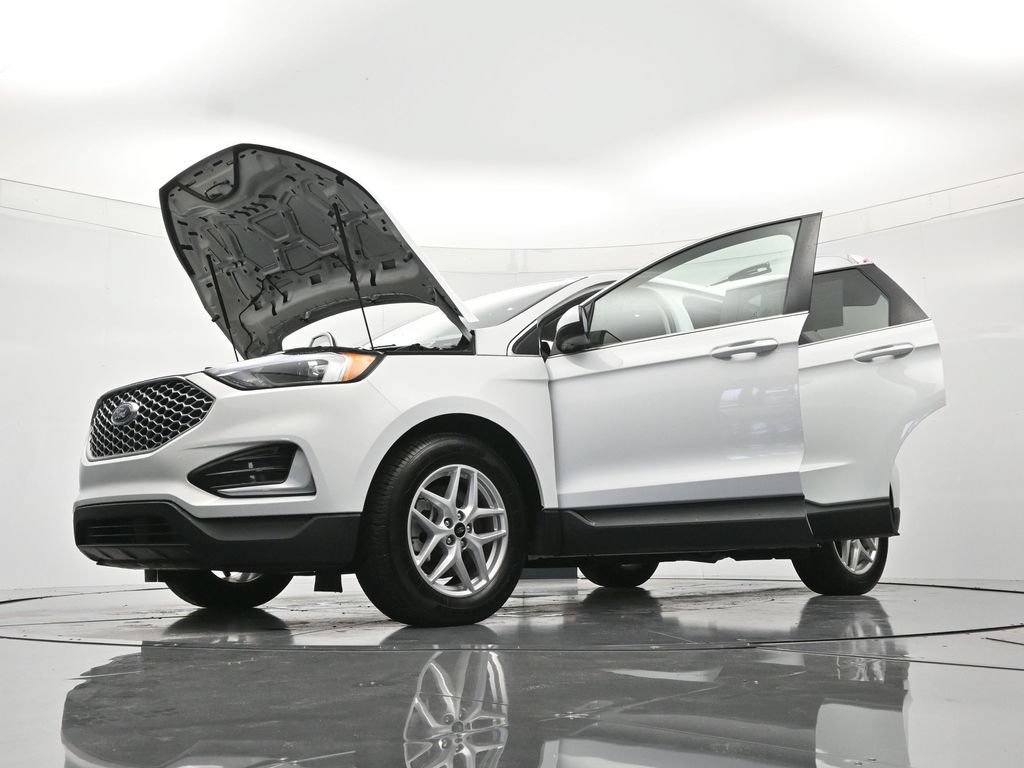 Used 2024 Ford Edge SEL AWD/4WD image 48