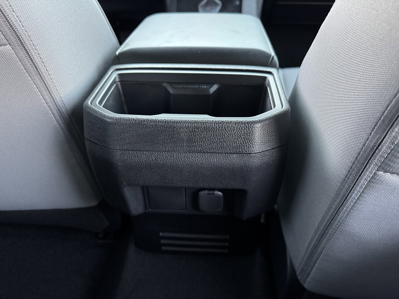 New 2026 Toyota Tacoma SR5 image 7