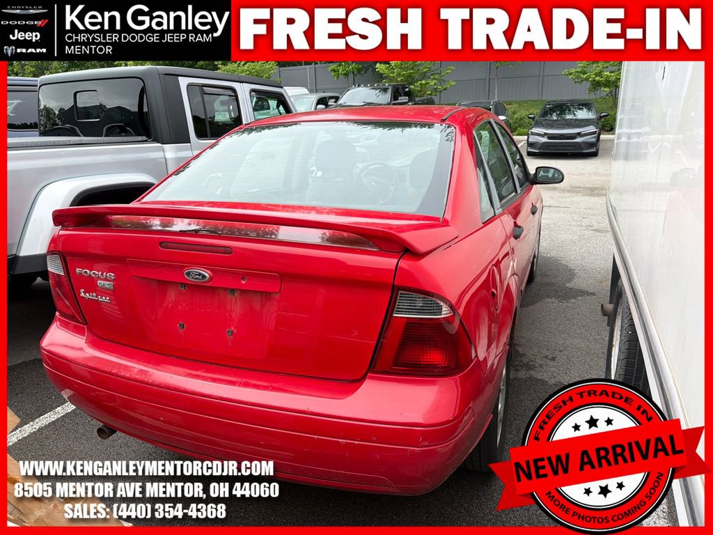Used 2007 Ford Focus ZX4 Sedan FWD image 10