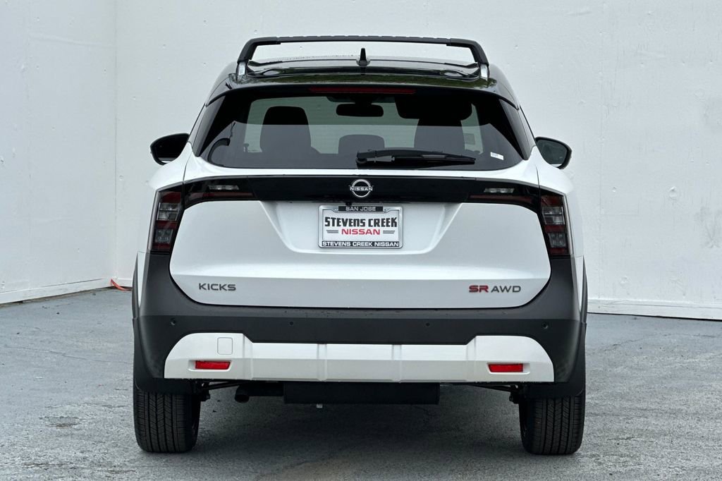 New 2025 Nissan Kicks SR w/ Illumination Package image 5