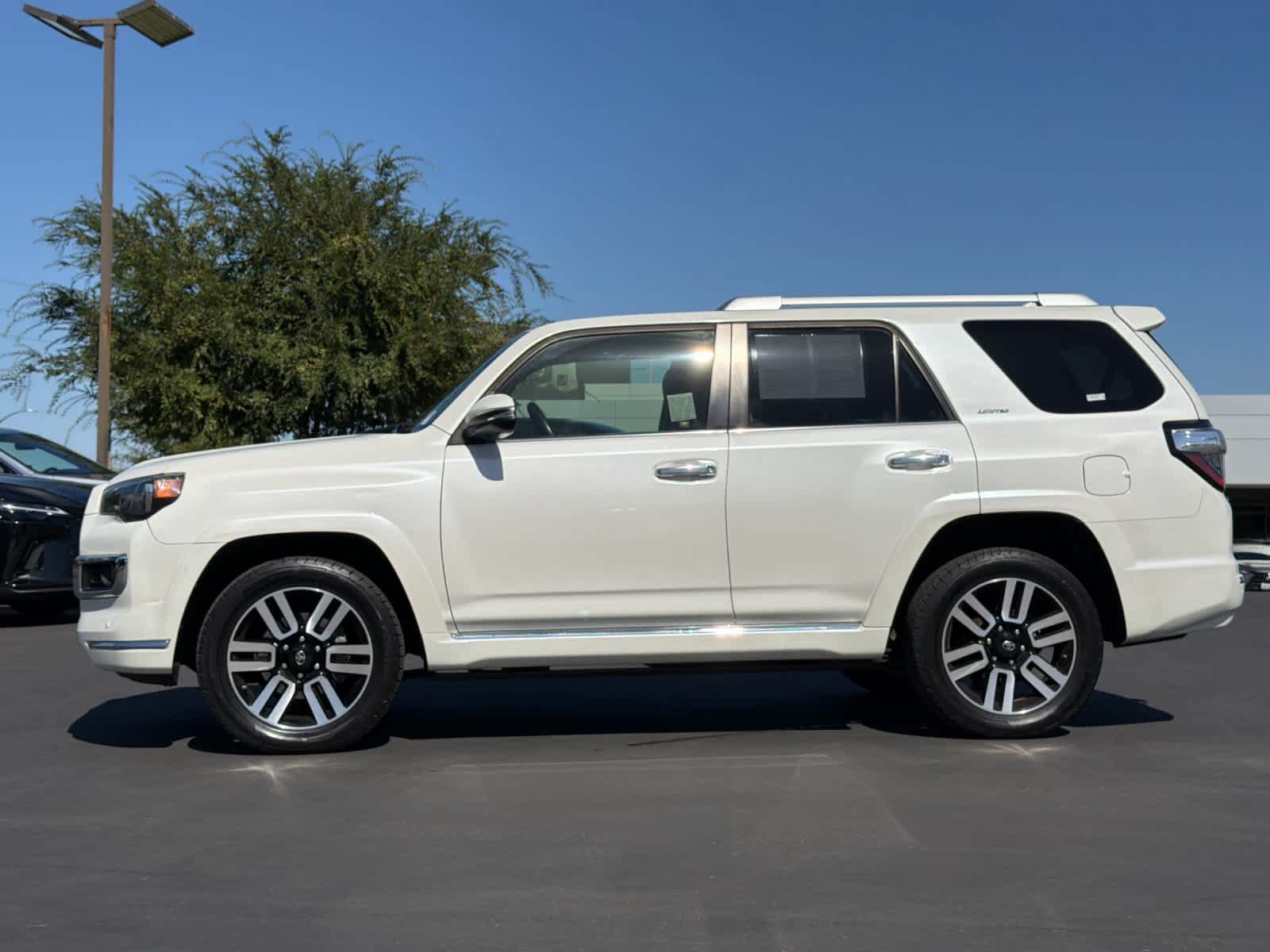 Used 2019 Toyota 4Runner Limited AWD/4WD image 9