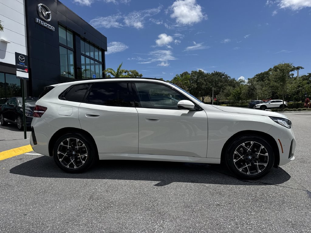 Used 2025 BMW X3 xDrive30i AWD/4WD image 23