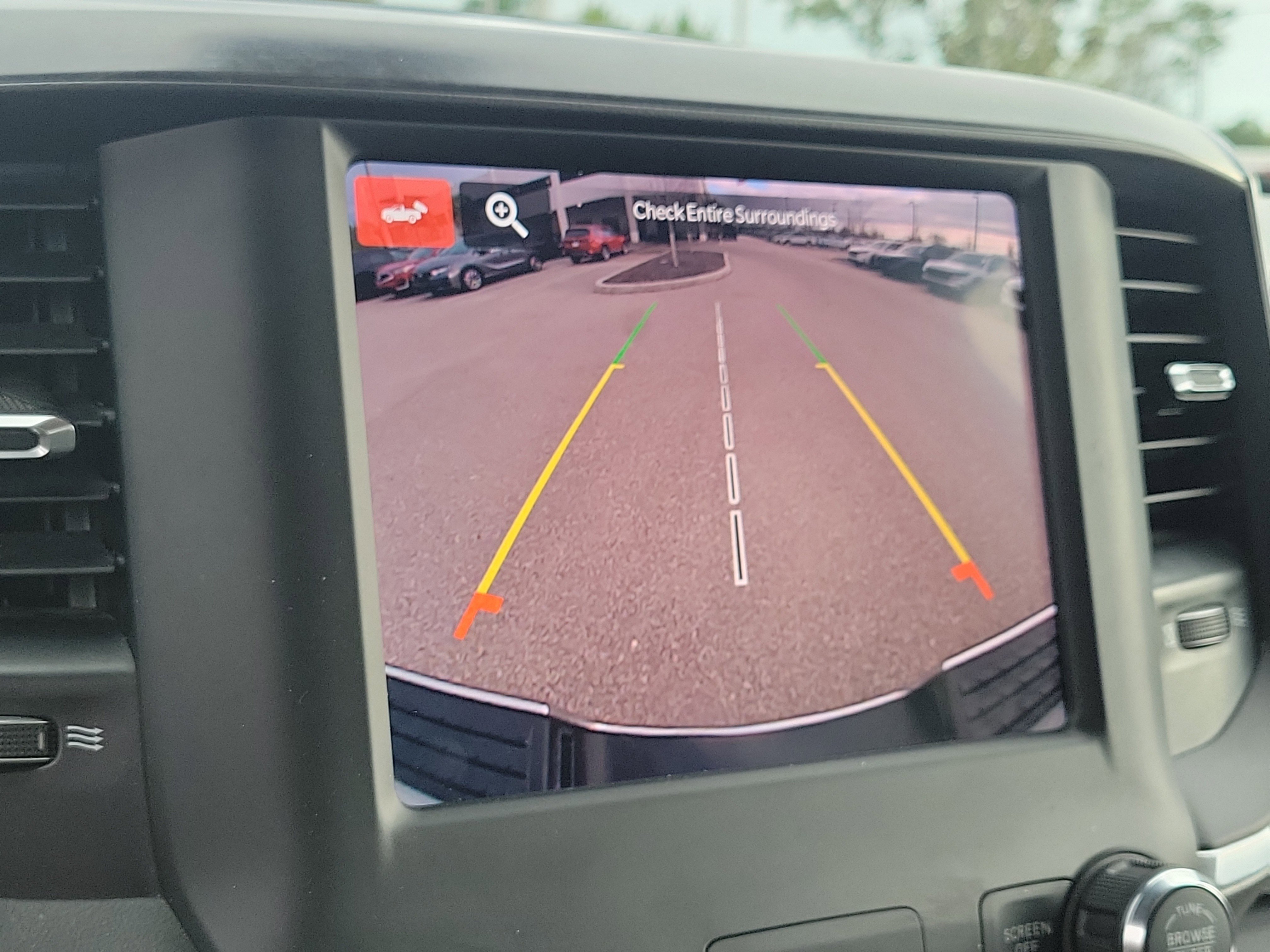 Used 2024 RAM 2500 Big Horn image 25